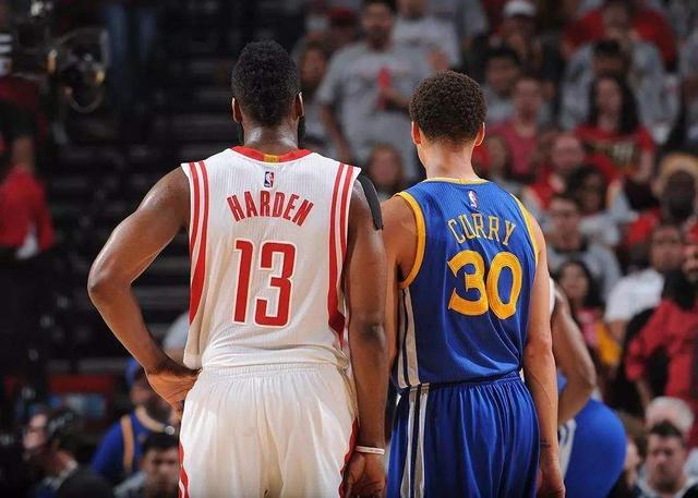 在切尔西踢 在切尔西踢