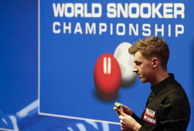 亚于厚重的 亚于厚重的