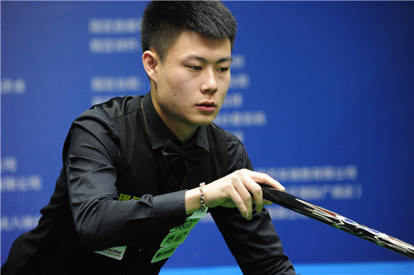 只是依赖于 只是依赖于