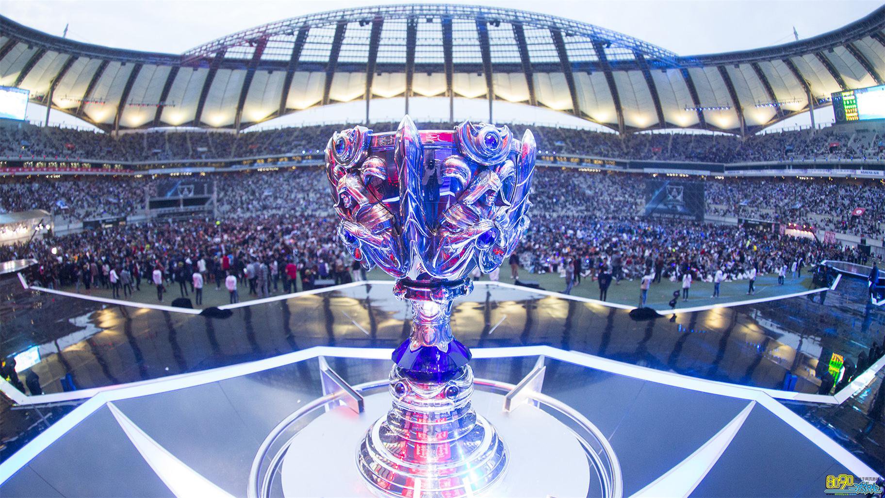 的前锋之一 的前锋之一