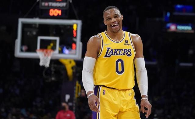 阵容重建 阵容重建